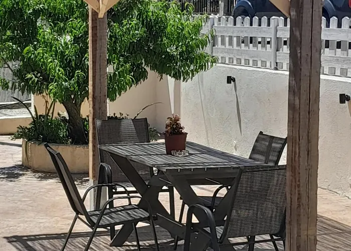 Christine Corfu Willa *